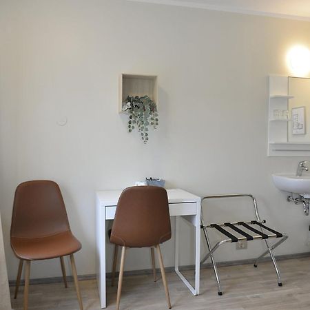 Klausturhof Guesthouse Kirkjubæjarklaustur Esterno foto