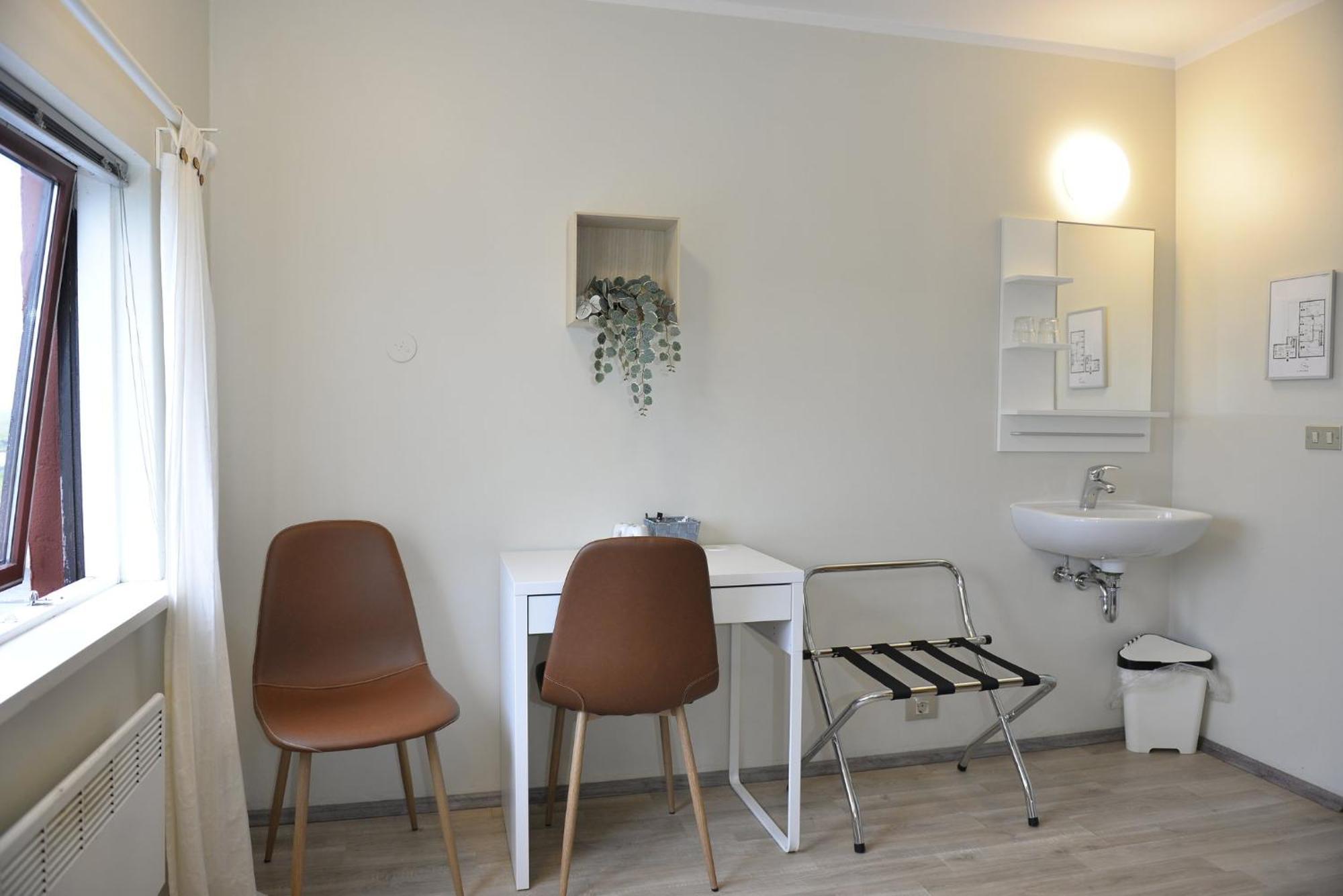 Klausturhof Guesthouse Kirkjubæjarklaustur Esterno foto