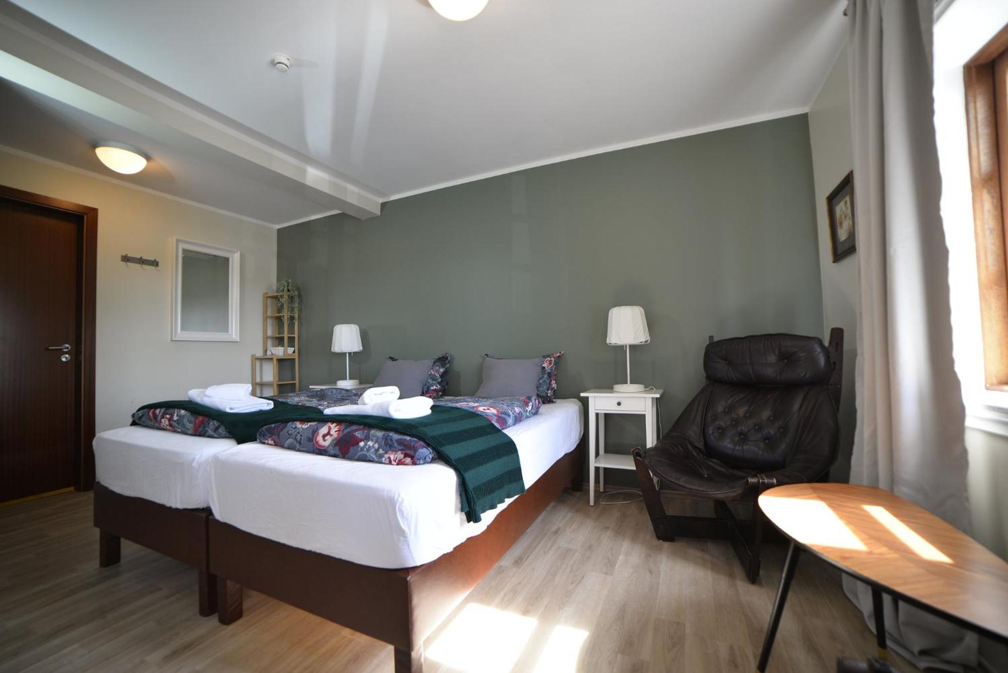 Klausturhof Guesthouse Kirkjubæjarklaustur Esterno foto